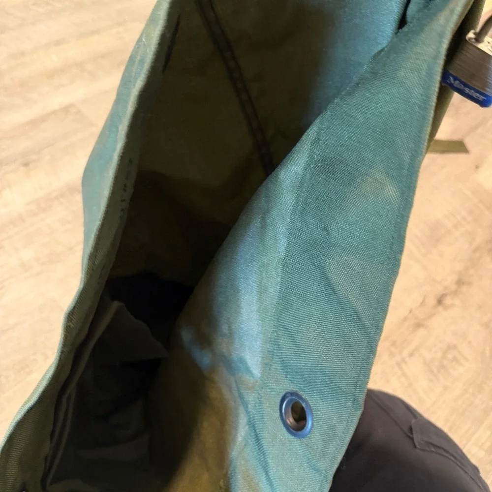 Vintage US Military Nylon Duffel Bag Type II Olive Drab DLA100-85-C-4151 36x24